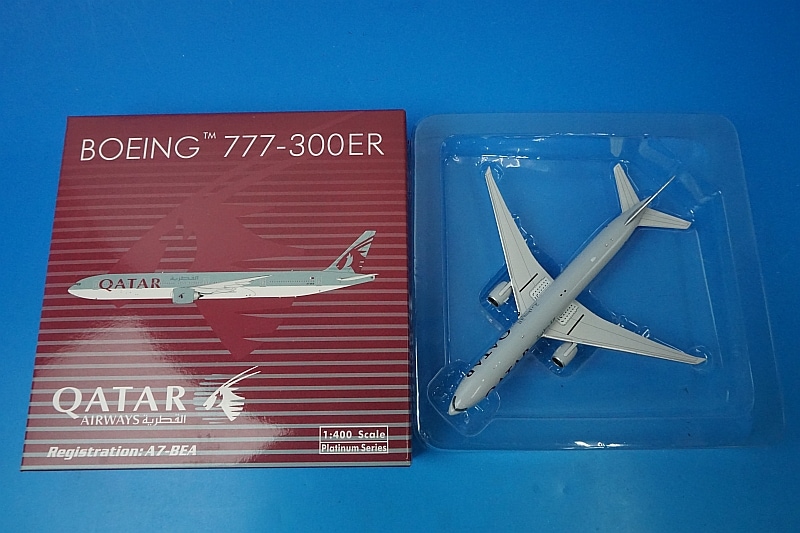1/400 B777-300ER カタール A7-BEA ［10888］ フェニックス/中古