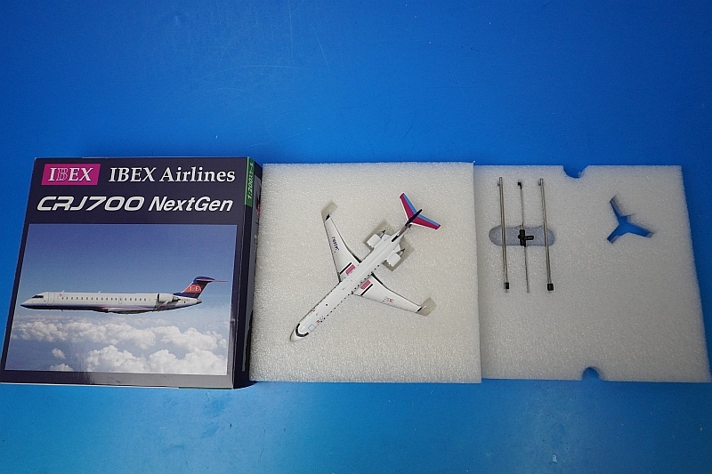 1/200 CRJ-700 IBEX アイベックスエア JA05RJ ［FW20001］ ジェミニ