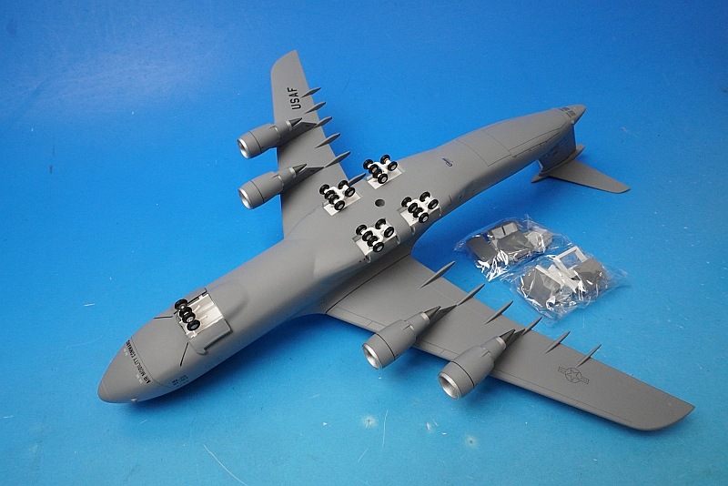 1/200 C-5M アメリカ空軍 ドーバー空軍基地 #69-0024 ［G2AFO1133
