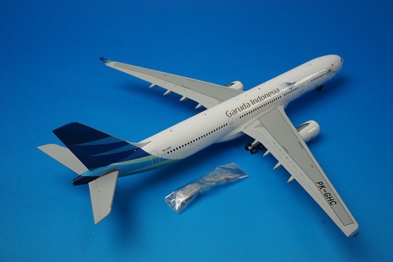 1/200 A330-300 ガルーダインドネシア Mask On PK-GHC ［LH2270] JC