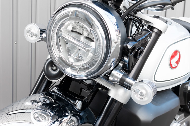 ヨンフォアスタイルウインカーマウントブラケット モンキー125