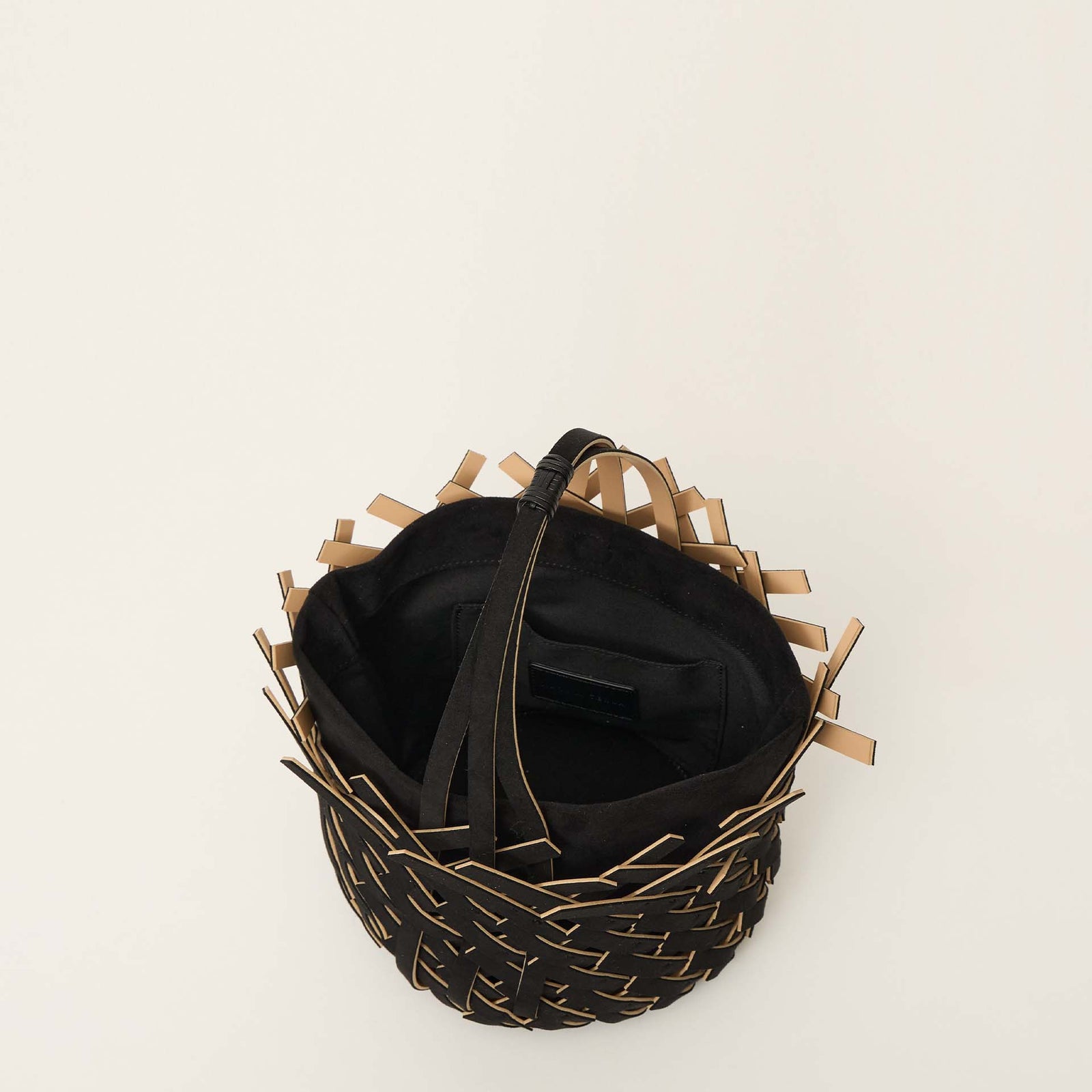 KAGO - BLACK – MARY AL TERNA