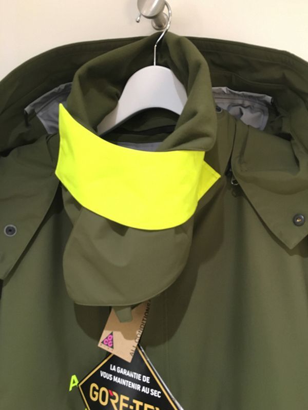 NIKE（ナイキ） ACG ゴアテックス ミリタリーコート オリーブ - margin