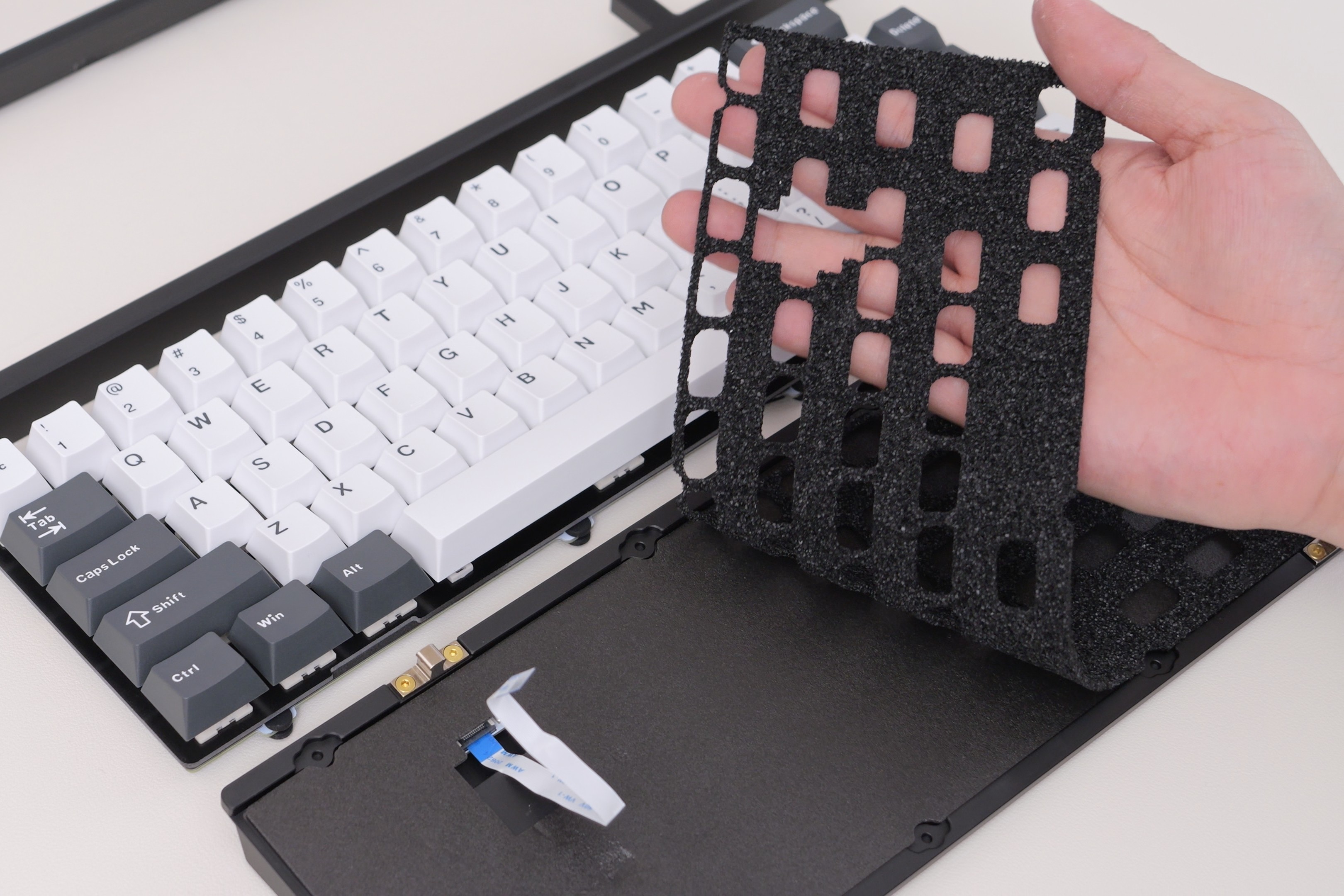 Epomaker Galaxy65 レビュー【ボールキャッチ構造＋全部入り】QMK/VIA