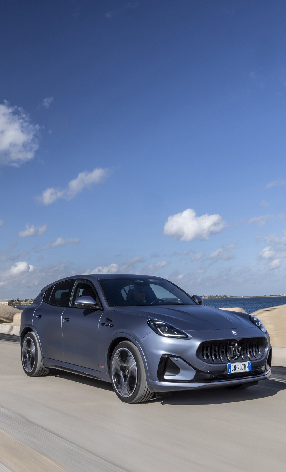 マセラティ大阪北 | MASERATI【マセラティ】正規ディーラー 八光自動車