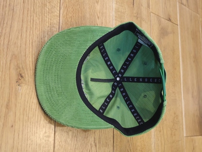 CHALLENGER 「CORDUROY CAP」 スナップバックキャップ