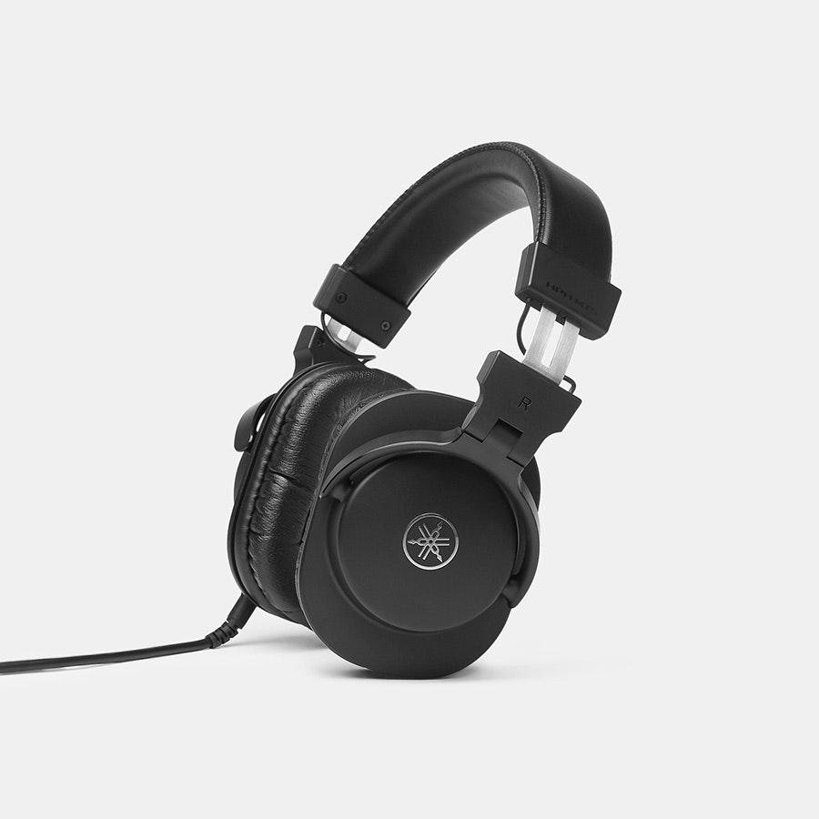 Yamaha HPH-MT5 & MT8 Studio Headphones | Audiophile | Headphones