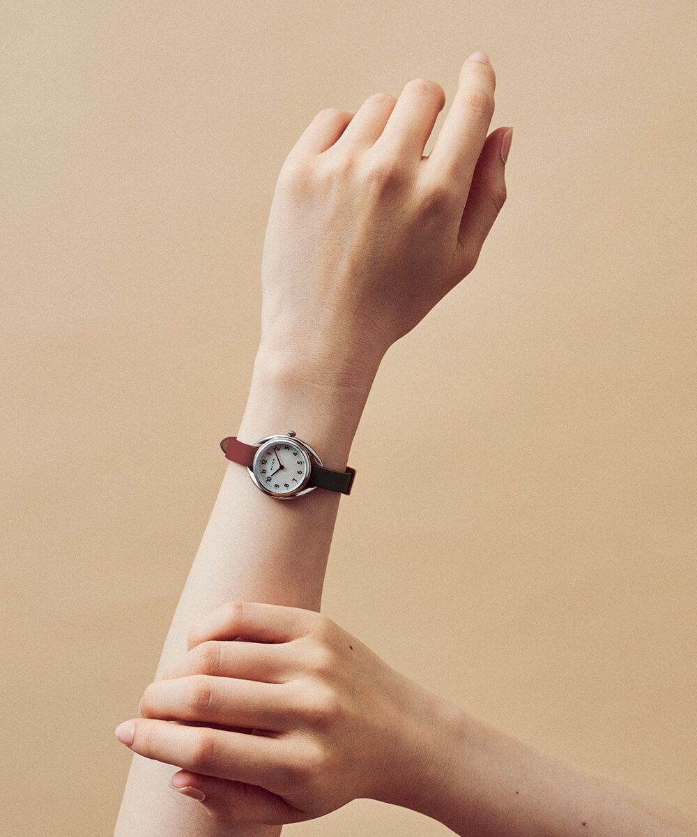 MATOW マトウ SHIKI ROUND SILVER / AKI ケイトウ レディース 腕時計