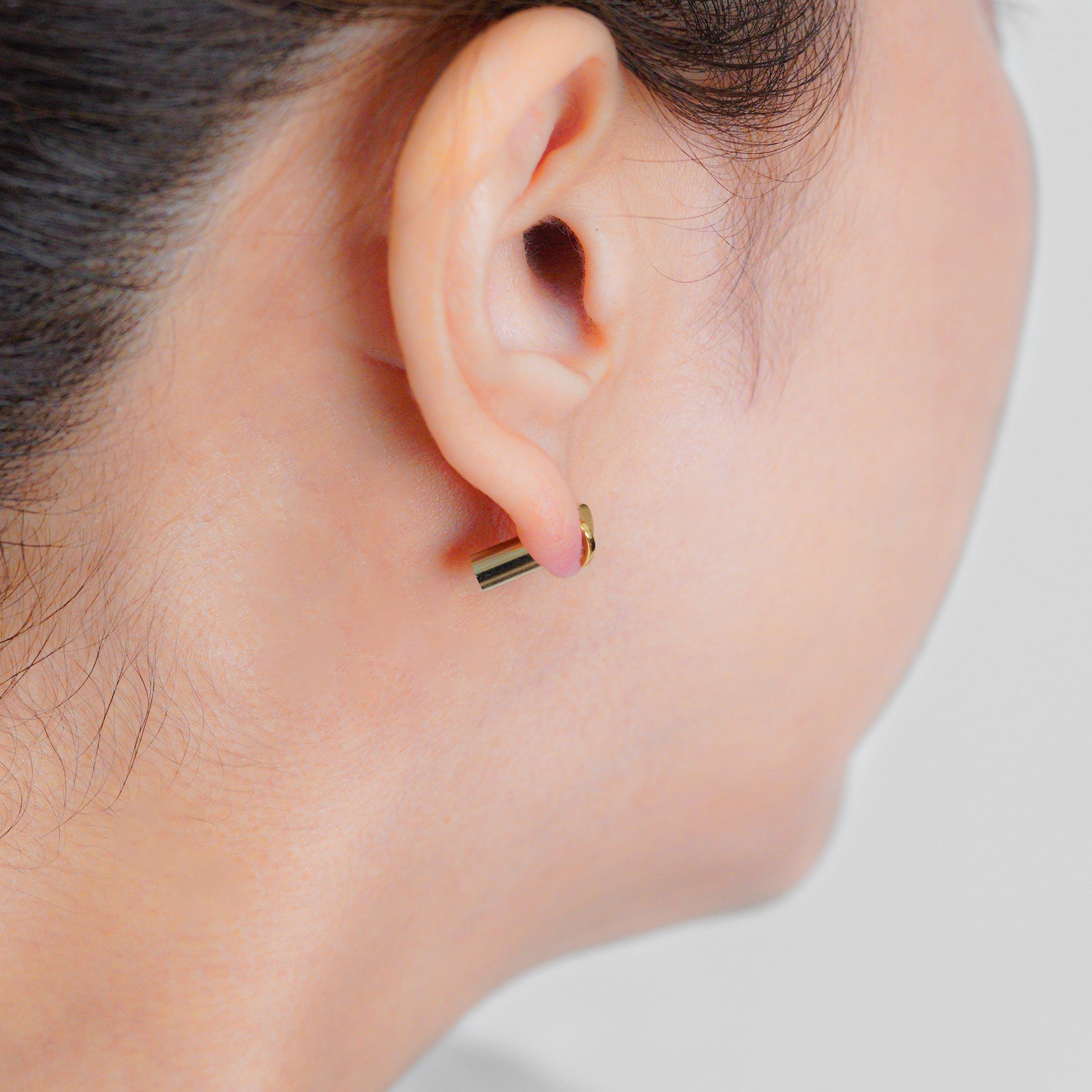 Tiny heart pierce (gold) – MAYU online store