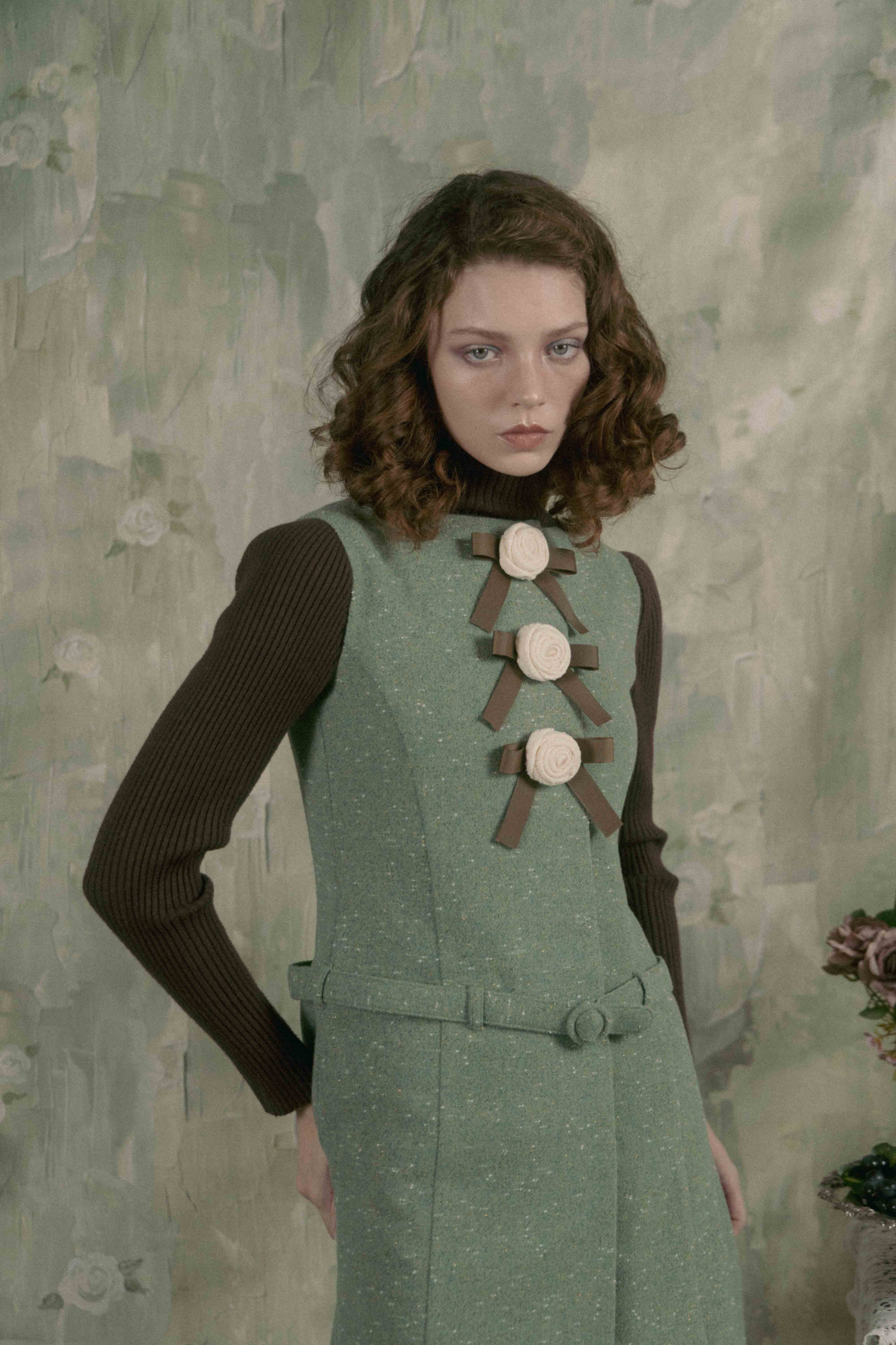 Rose ribbon mini dress – Mayo Suzuki