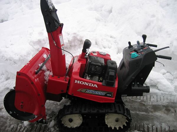 HONDA-HSM1590iのTEST ホンダハイブリッド除雪機