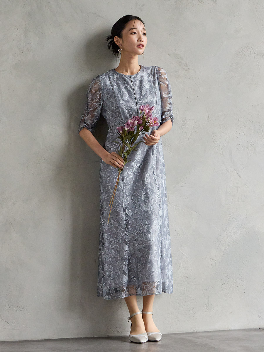 ☆初売りセール エリザベス王妃 シルバーグレーのエレガントオーバー