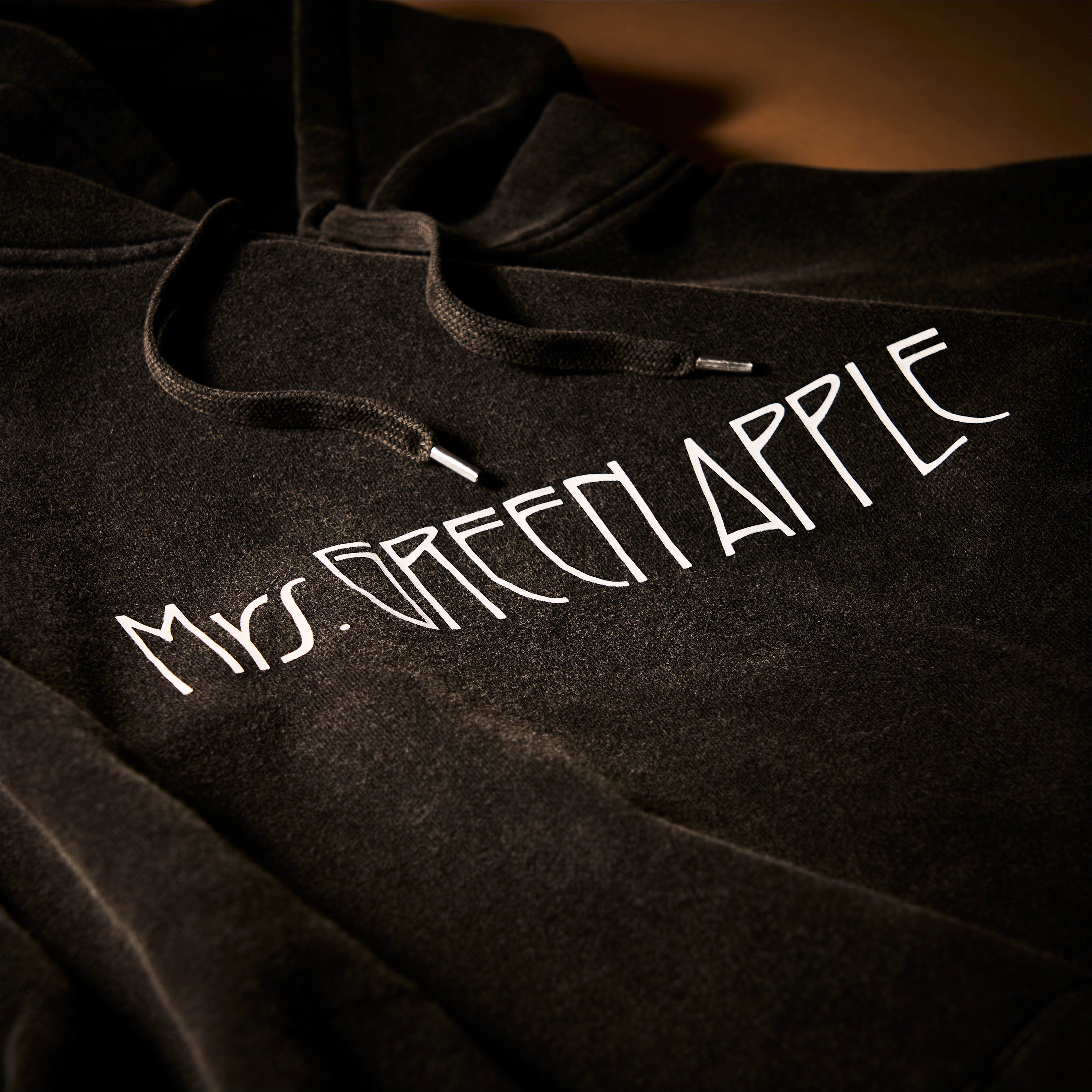 EDEN to BABEL” フーディ / ブラック – Mrs. GREEN APPLE OFFICIAL STORE