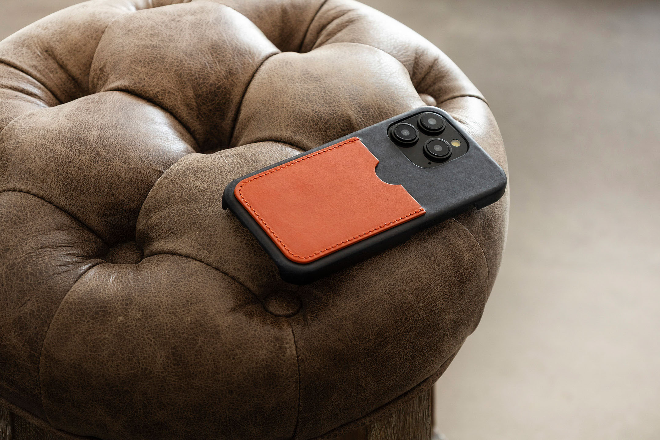 ブッテーロ iPhoneケース | 大人のバッグ・財布・ iPhoneケース など