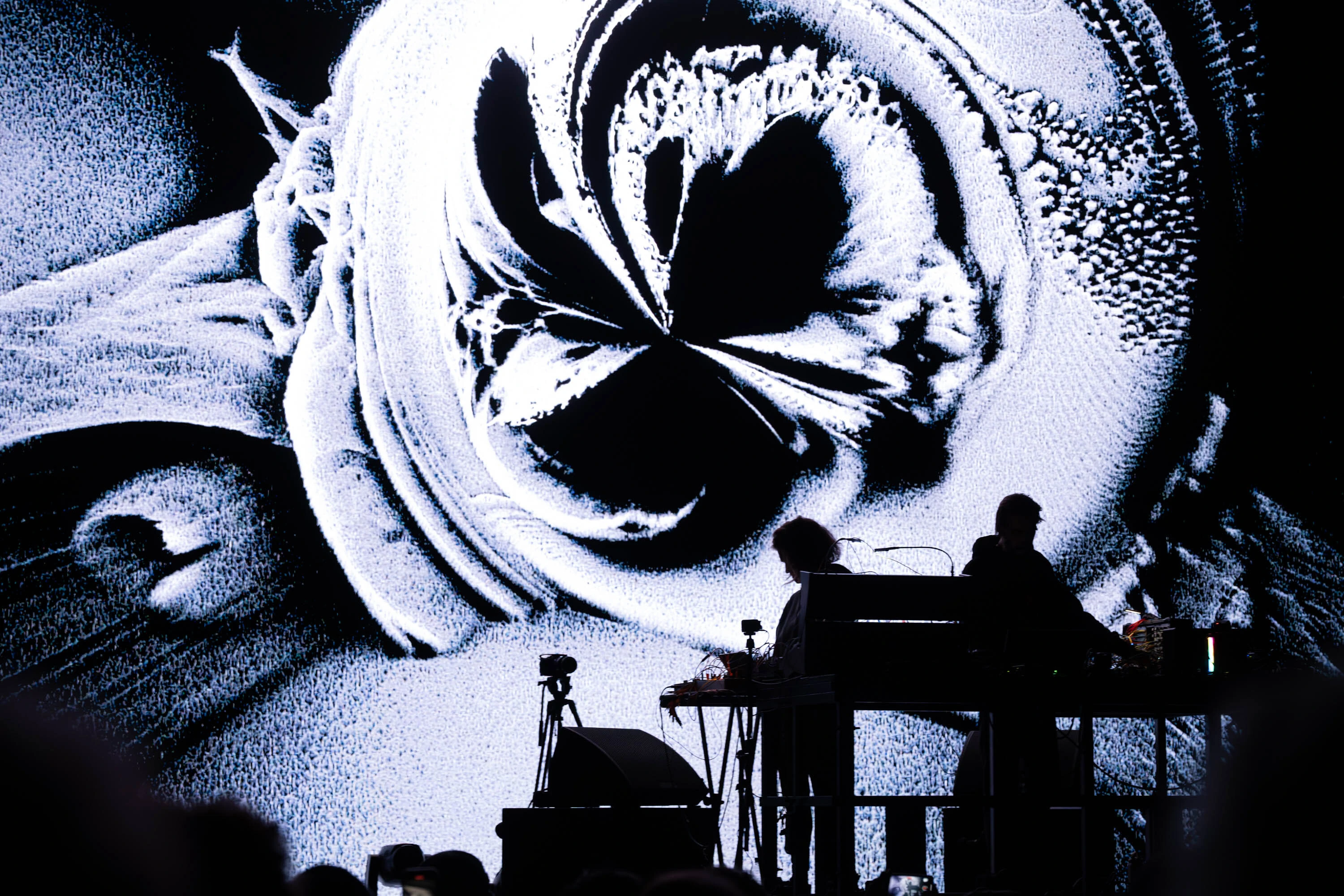 オーディオ・ビジュアルアート展「ETERNAL Art Space」が渋谷で開催