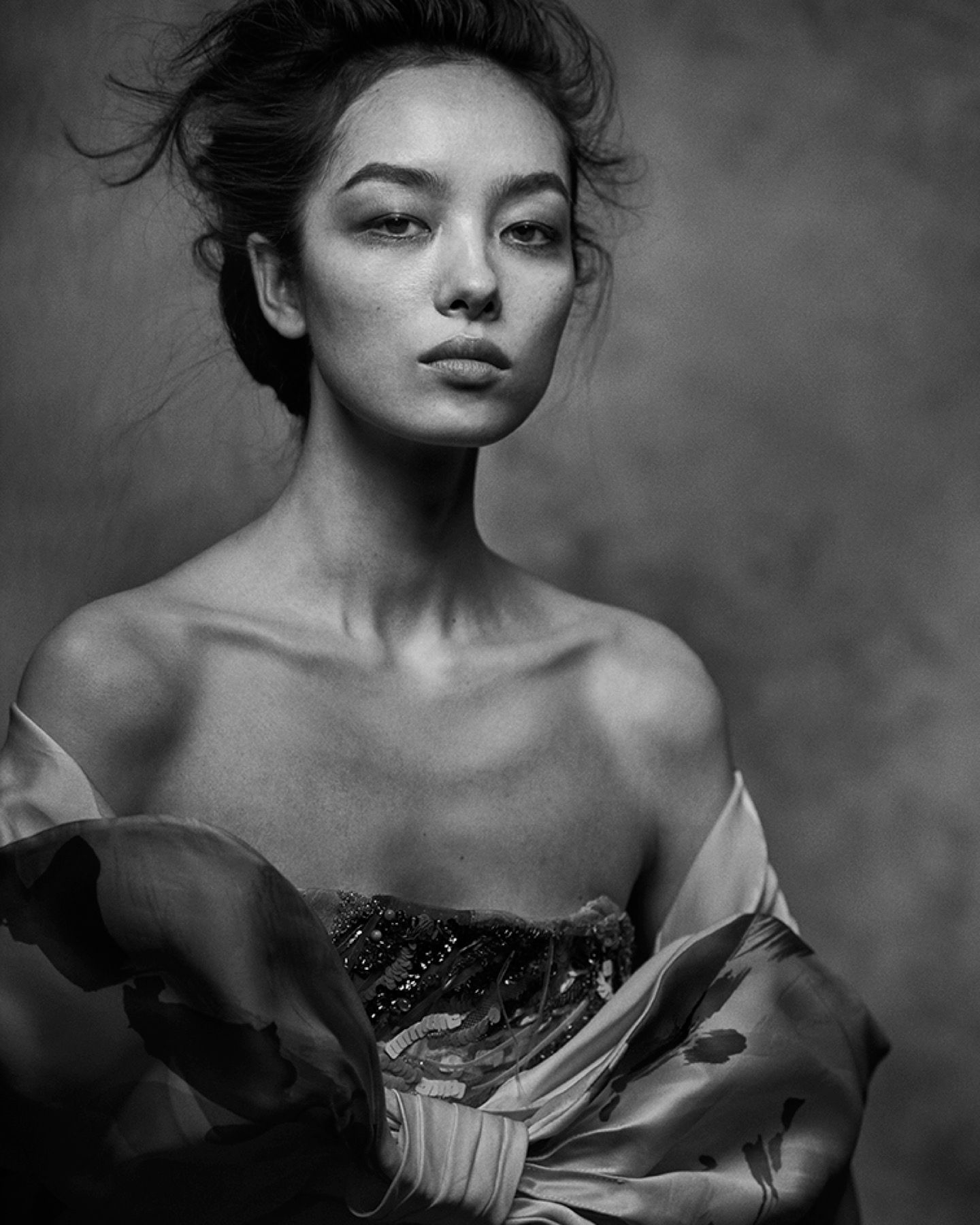 ディオールが故ピーター・リンドバーグ氏の写真集を発売。 | Vogue Japan