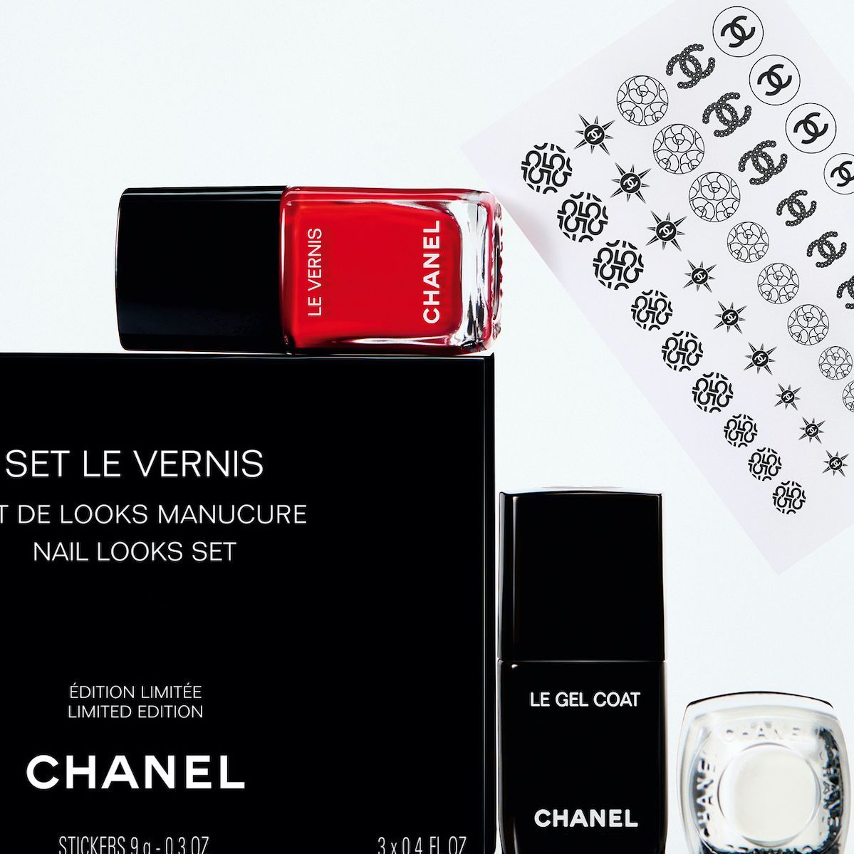 chanel_nailset_1200-1400.jpg