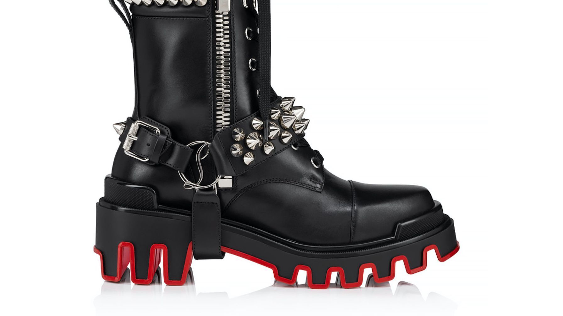 大胆なレッドソールで差をつける！ハードロックな足もとへと叶える