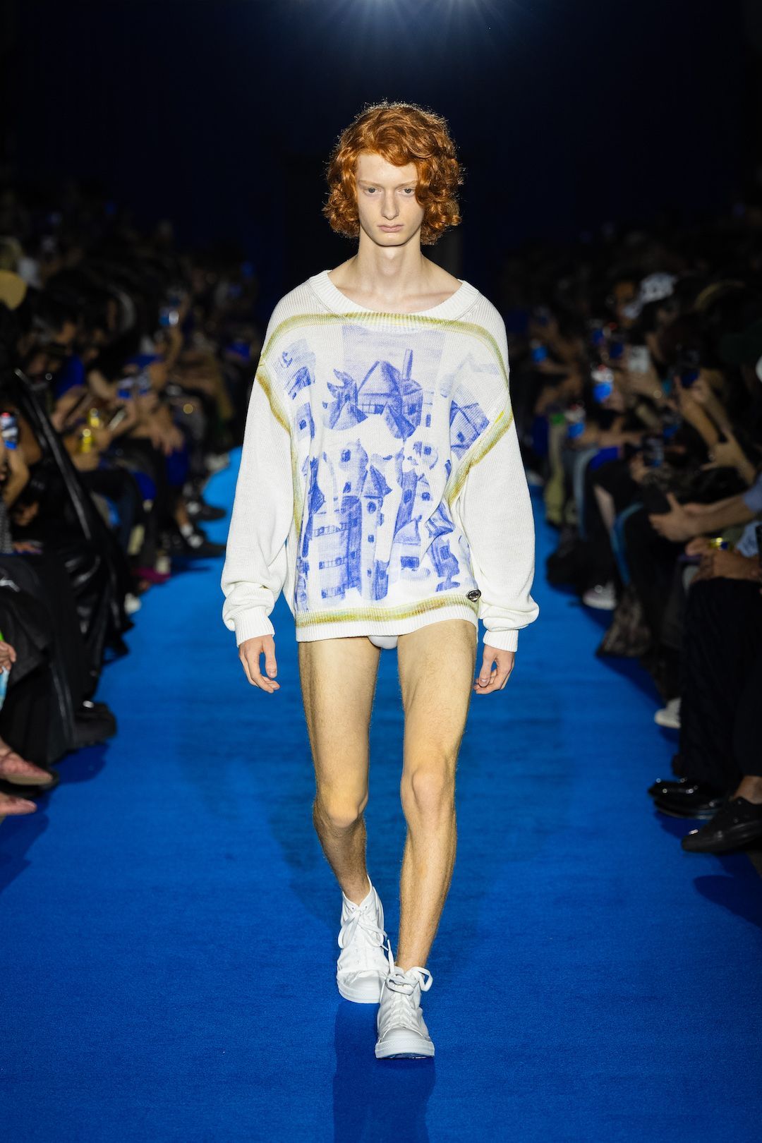 シンヤコヅカ、デザイナー自身が手がけた絵本の世界を描くランウェイ