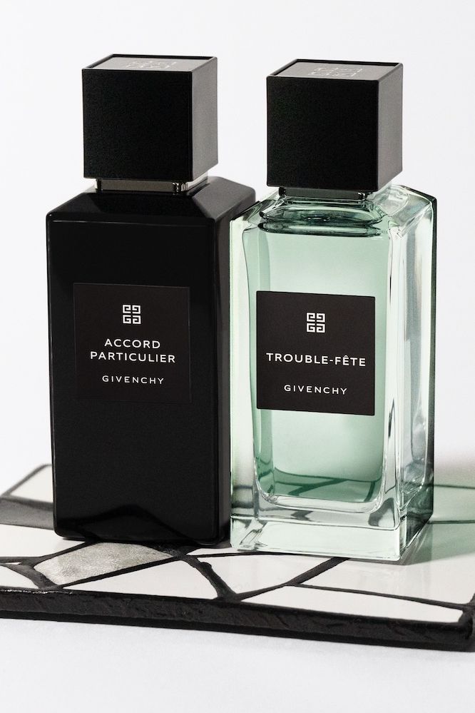 ジバンシイと石川県発の陶磁器片ブランド、カケラとのコラボレーション