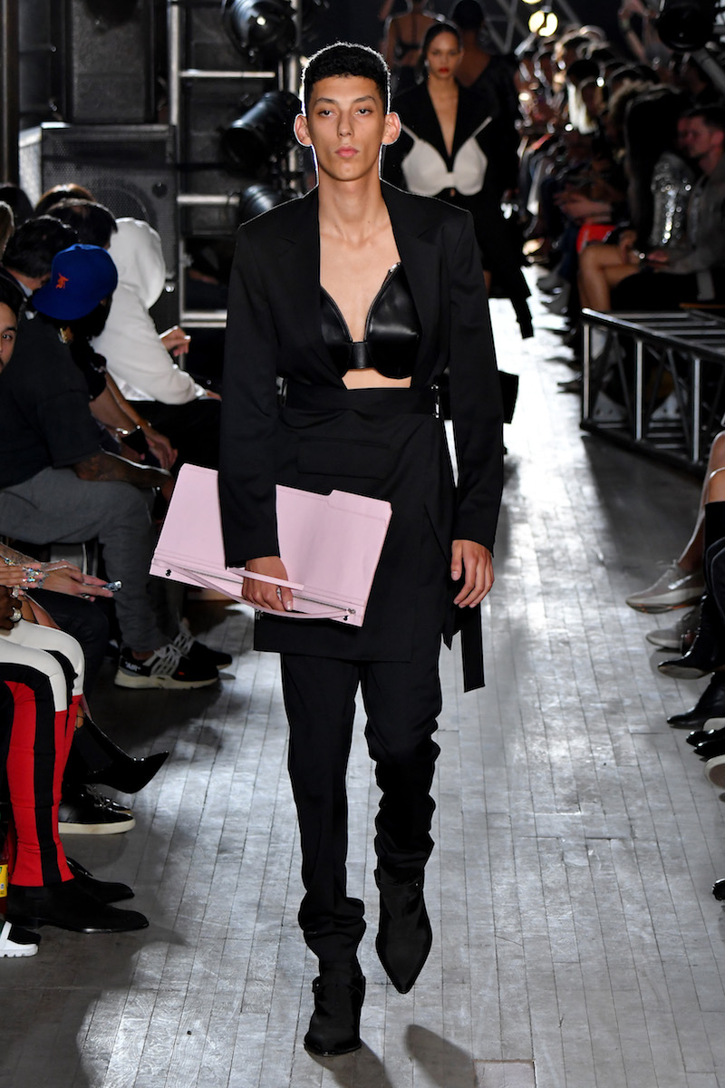 ヘルムート ラング」の新プロジェクトで「HBA」デザイナーが犯した罪