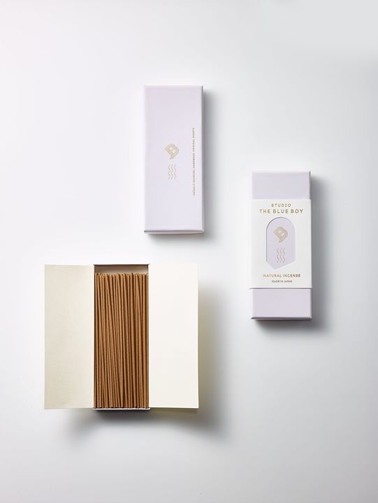 インテリア雑貨を扱う「スタジオ・ザ・ブルー・ボーイ」からお香が登場