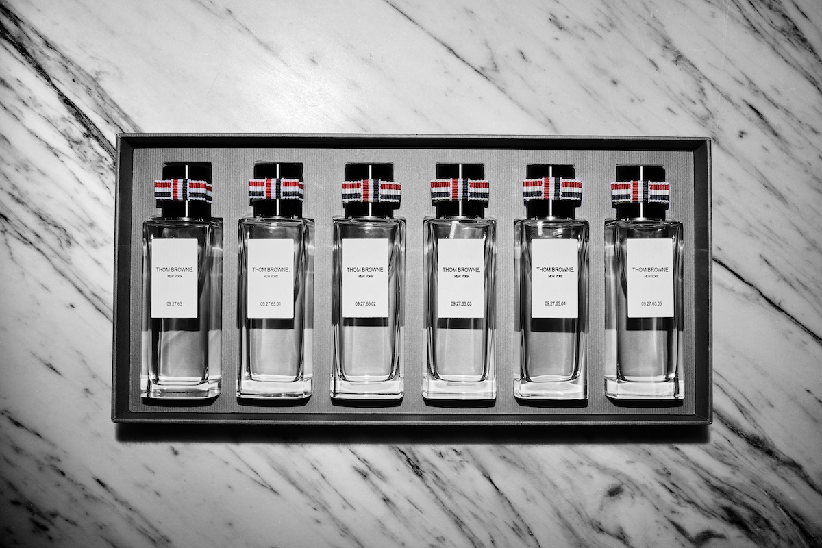 トム ブラウン」初の香水が日本上陸 7月31日発売 - WWDJAPAN