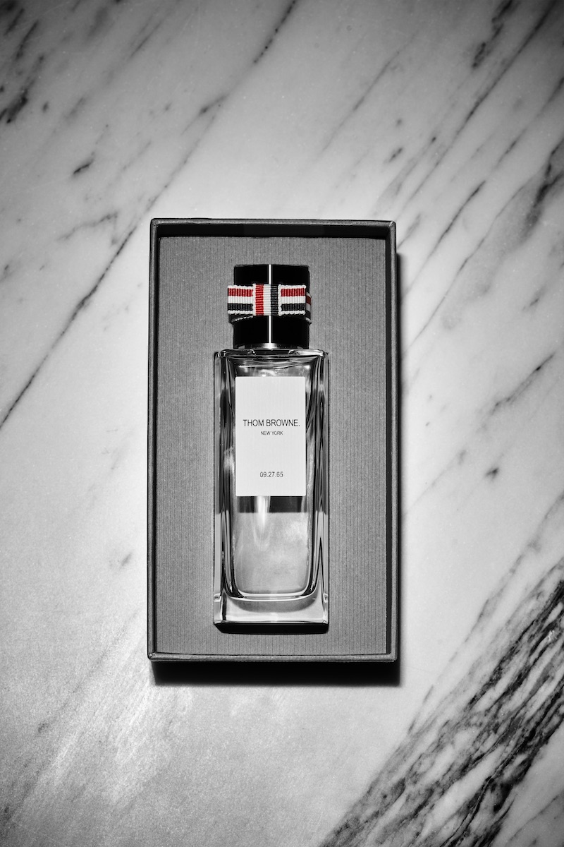 トム ブラウン」初の香水が日本上陸 7月31日発売 - WWDJAPAN