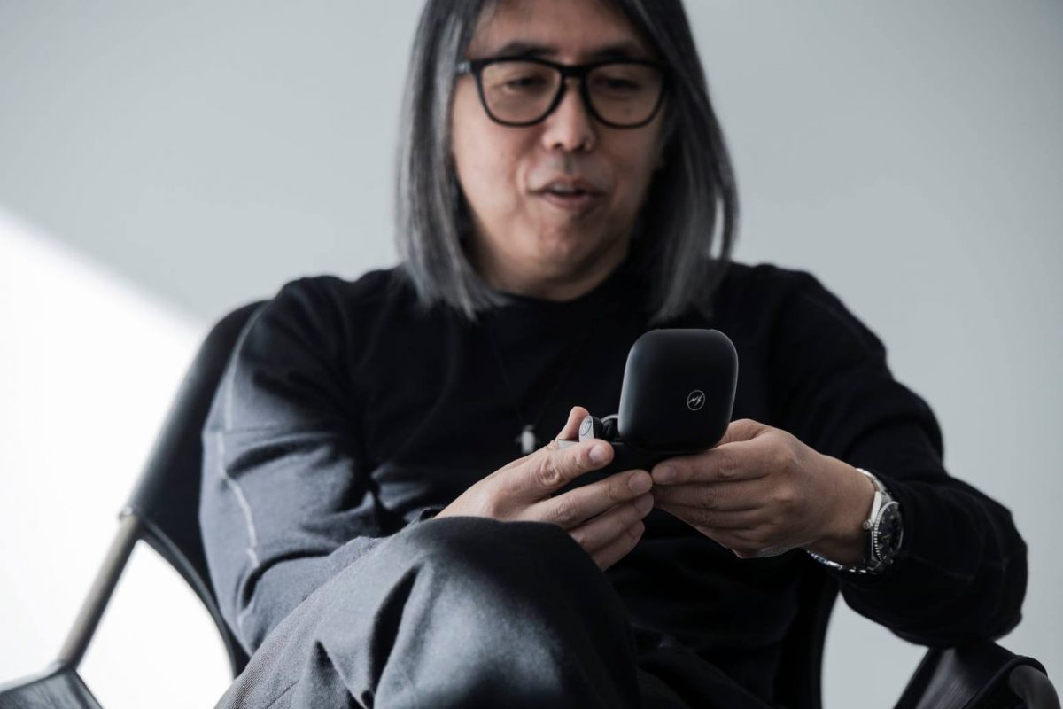 ビーツ」×「フラグメント」のコラボイヤフォン 藤原ヒロシが“シンプル