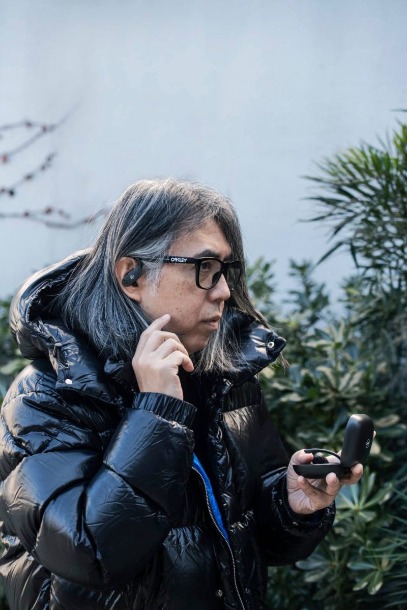 ビーツ」×「フラグメント」のコラボイヤフォン 藤原ヒロシが“シンプル