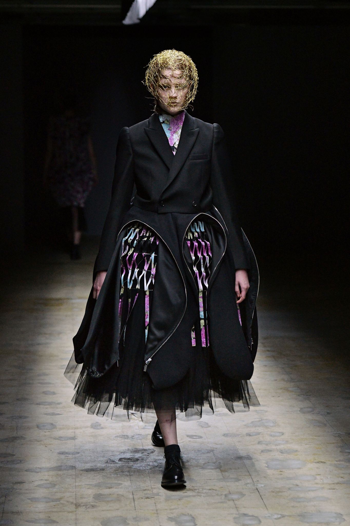 ルック】「ノワール ケイ ニノミヤ」2022-23年秋冬コレクション - WWDJAPAN