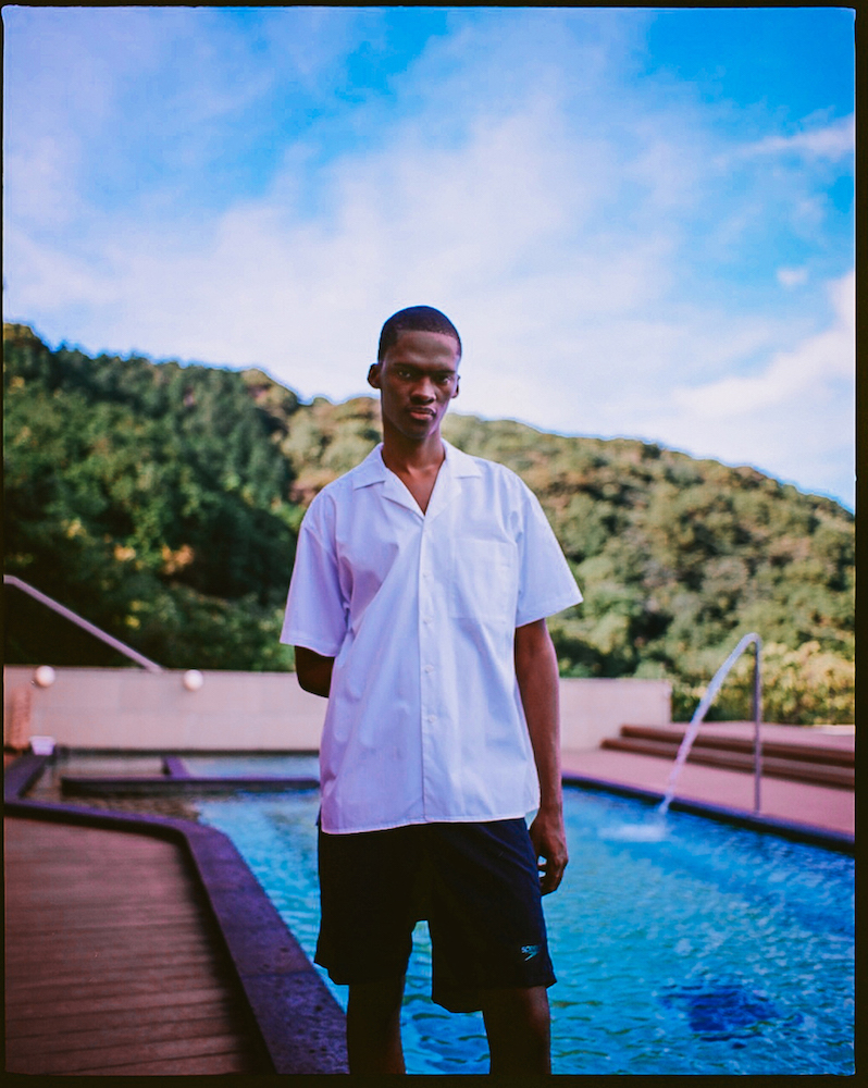 エストネーションがスイムウエアブランド「スピード」とコラボ