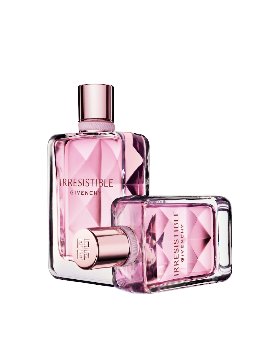 ジバンシイ」の“イレジスティブル”シリーズから華やかなローズと花々の