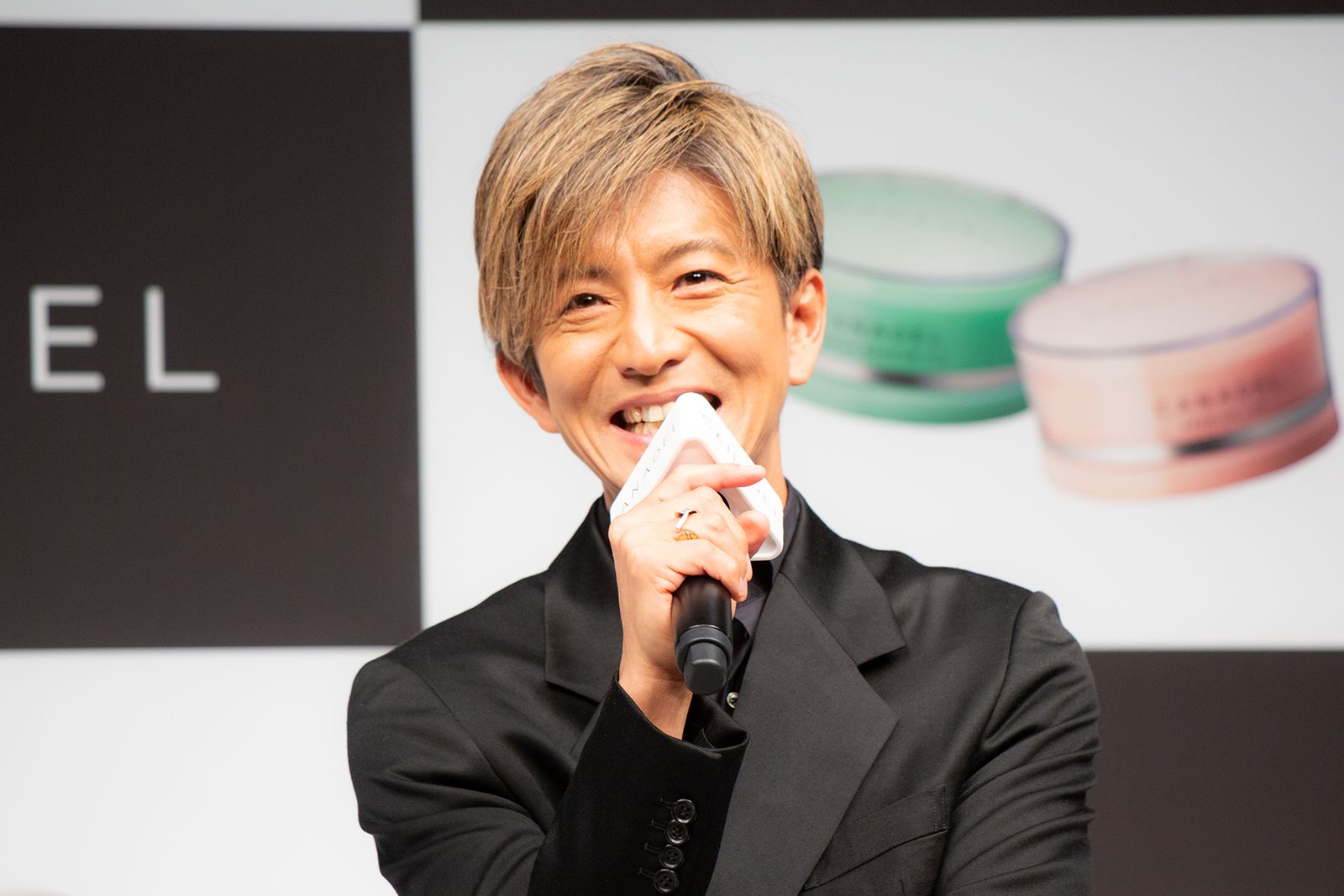 木村拓哉が「カナデル」のブランドキャラクターに就任 オールインワン