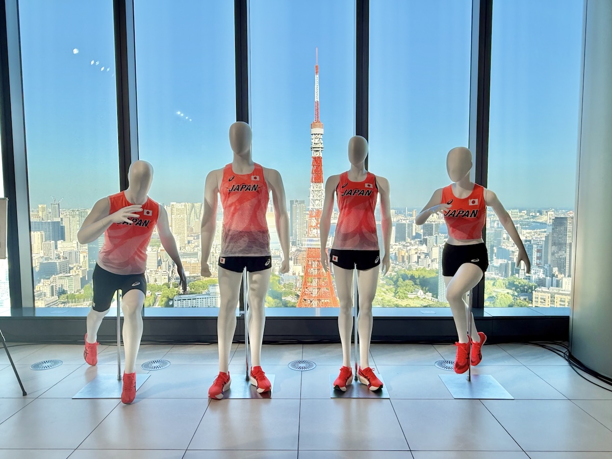 アシックス」が「東京2025世界陸上」の公式ウエアを披露 織田裕二