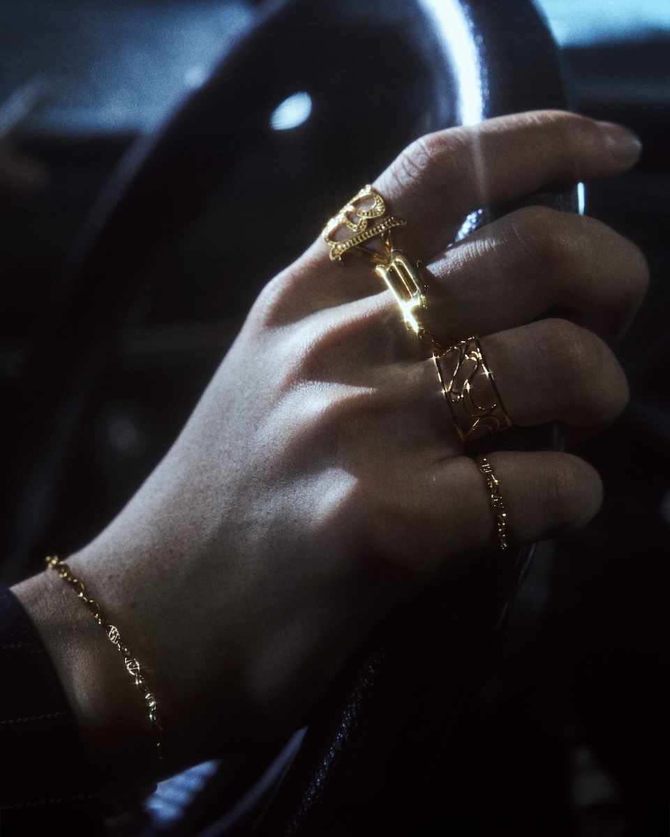 King Gnu常田大希がジュエリーコレクションを発表 ピアスやネックレス