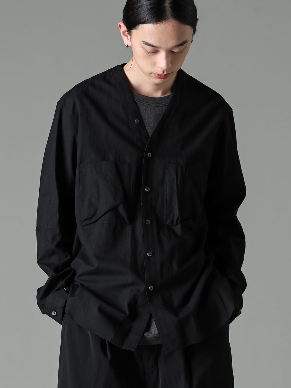 The Viridi-anne 綿リネン Vシャツ BLACKコーディネイト！ -FASCINATE