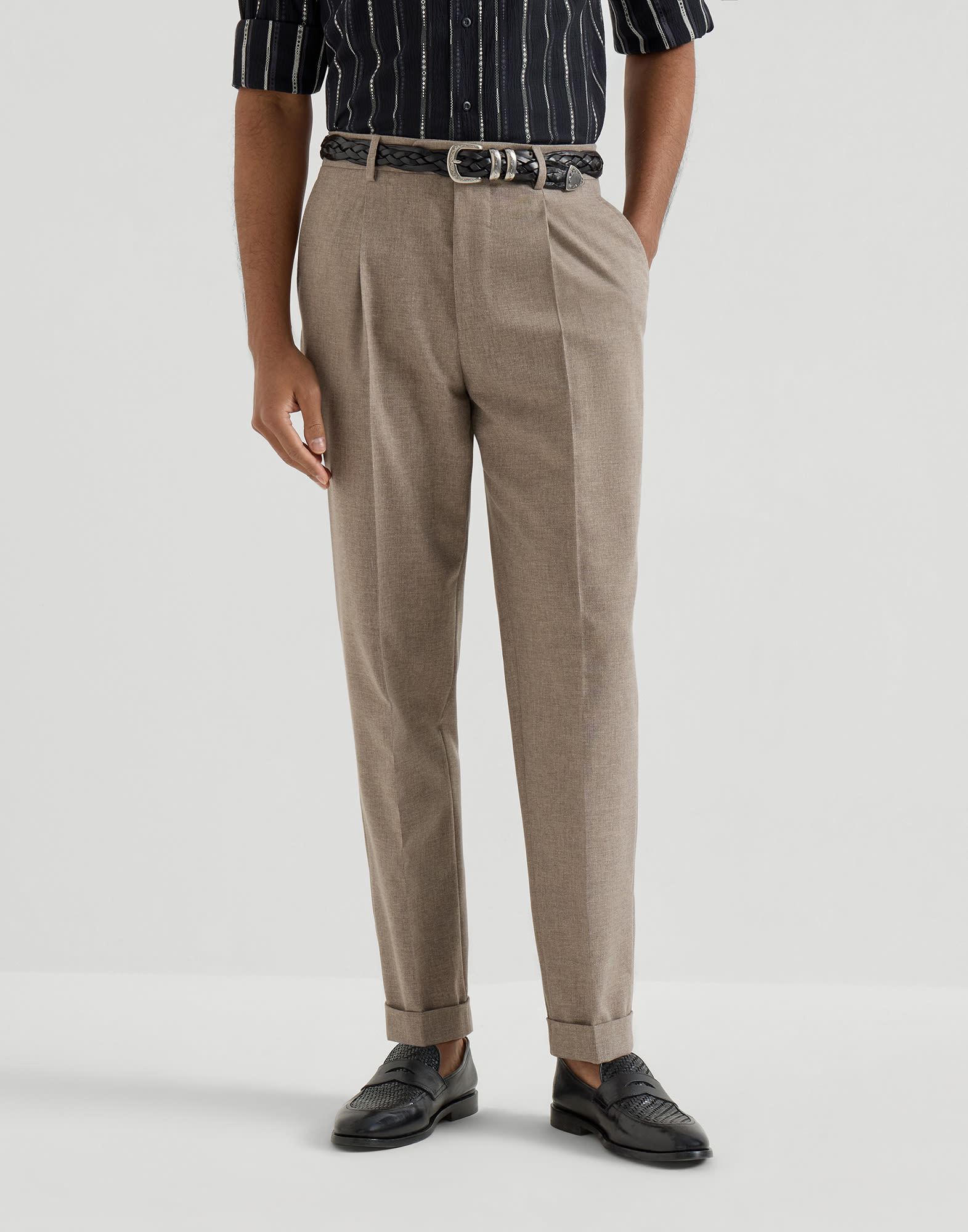 Trousers with pleats for Man in Light Brown | Brunello Cucinelli