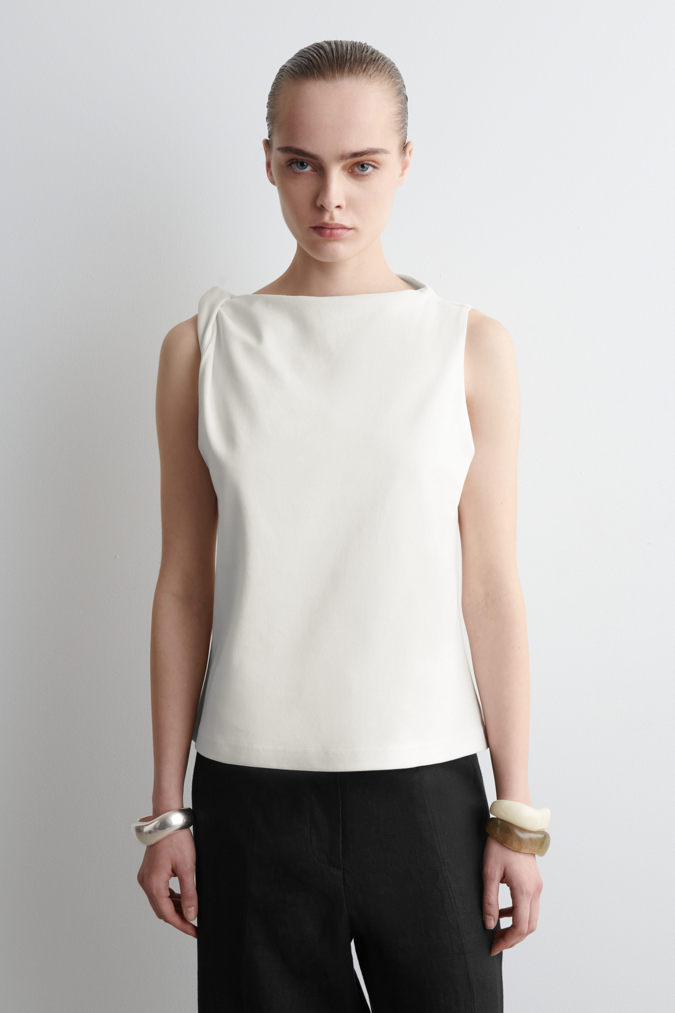 TWIST-DETAIL COTTON TOP - WHITE | COS US