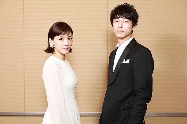 今夜、ロマンス劇場で」坂口健太郎が感じた“お姫様”綾瀬はるかの愛しさ