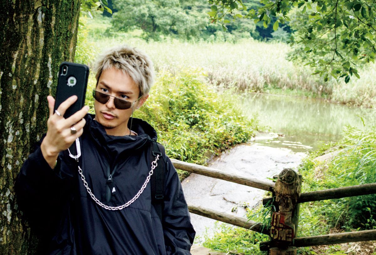 今市隆二が魅せるアウトドア狂想曲──山旅でも「映え」を忘れない