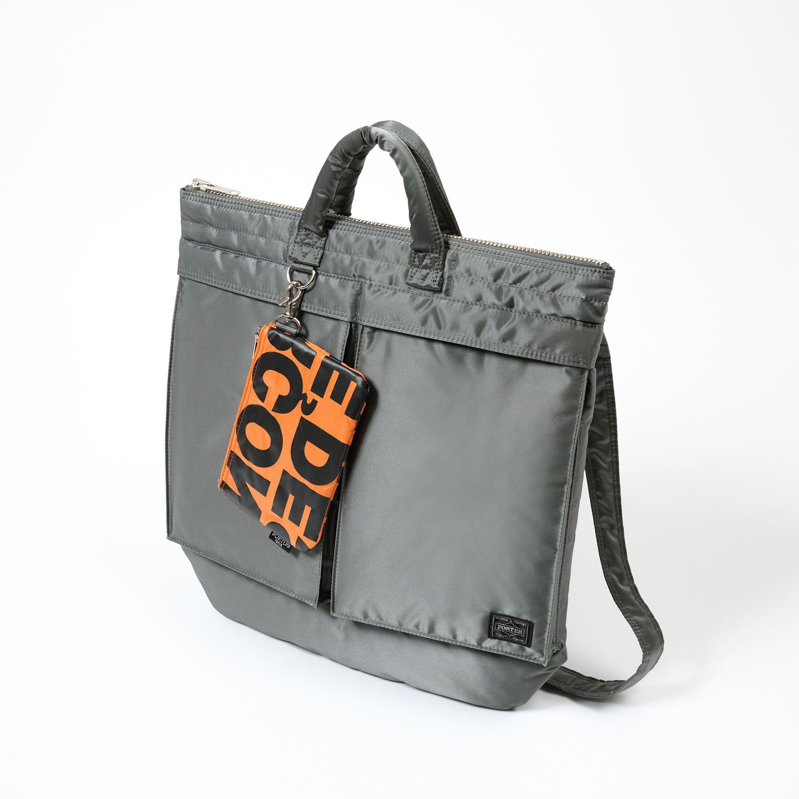 コム デ ギャルソンとポーター「タンカー」がコラボレーション