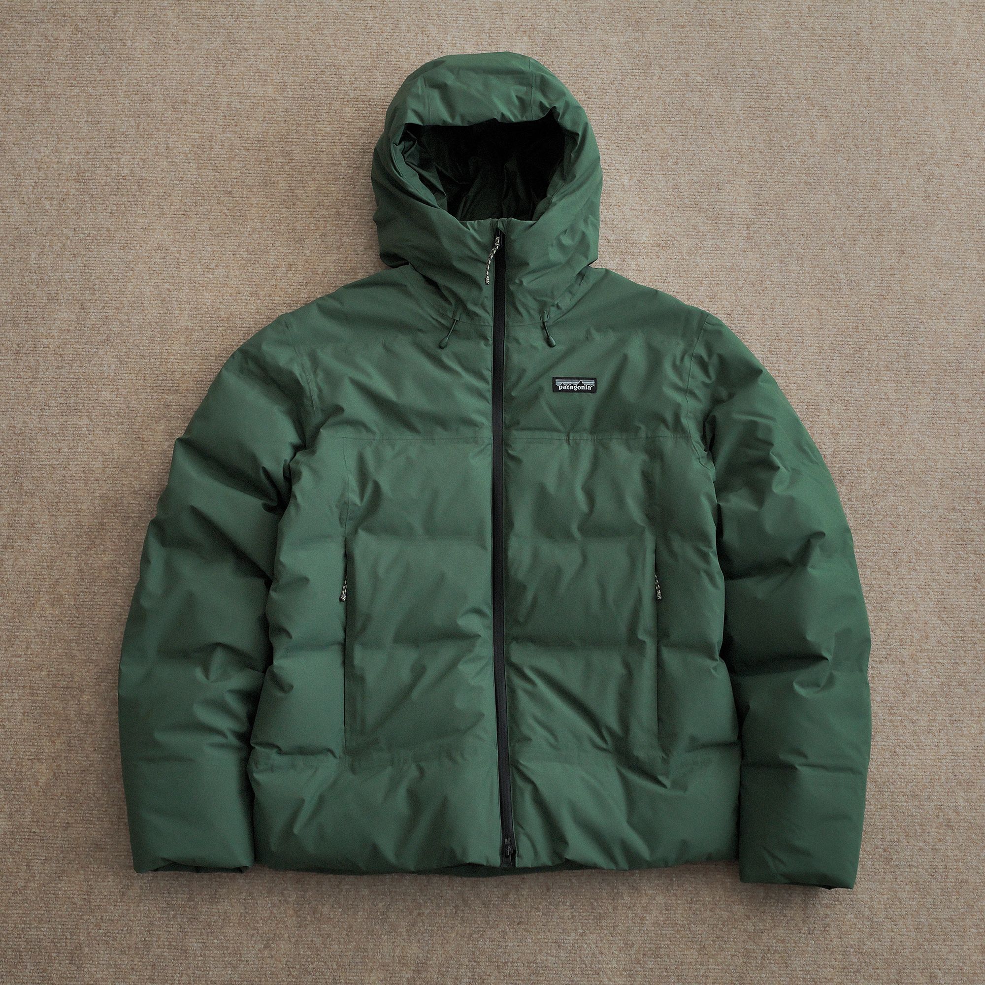 ギャラリー：パタゴニアから、タウンユースにも最適なダウンが登場