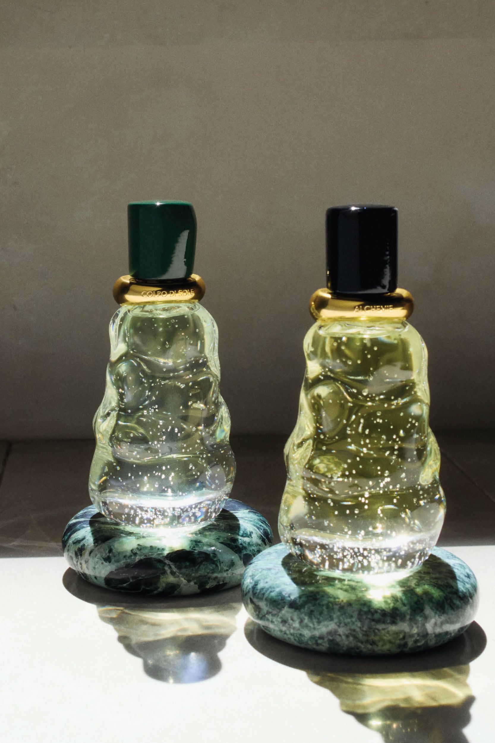 ボッテガ・ヴェネタの「香りのイントレチャート」をテーマにした新