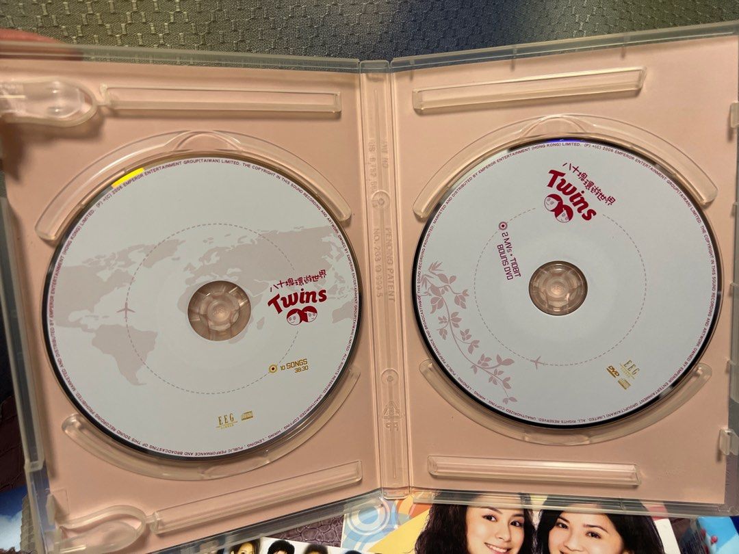 TWINS 八十塊環遊世界 台湾盤 直筆サイン入り TWINS 八十塊環遊世界