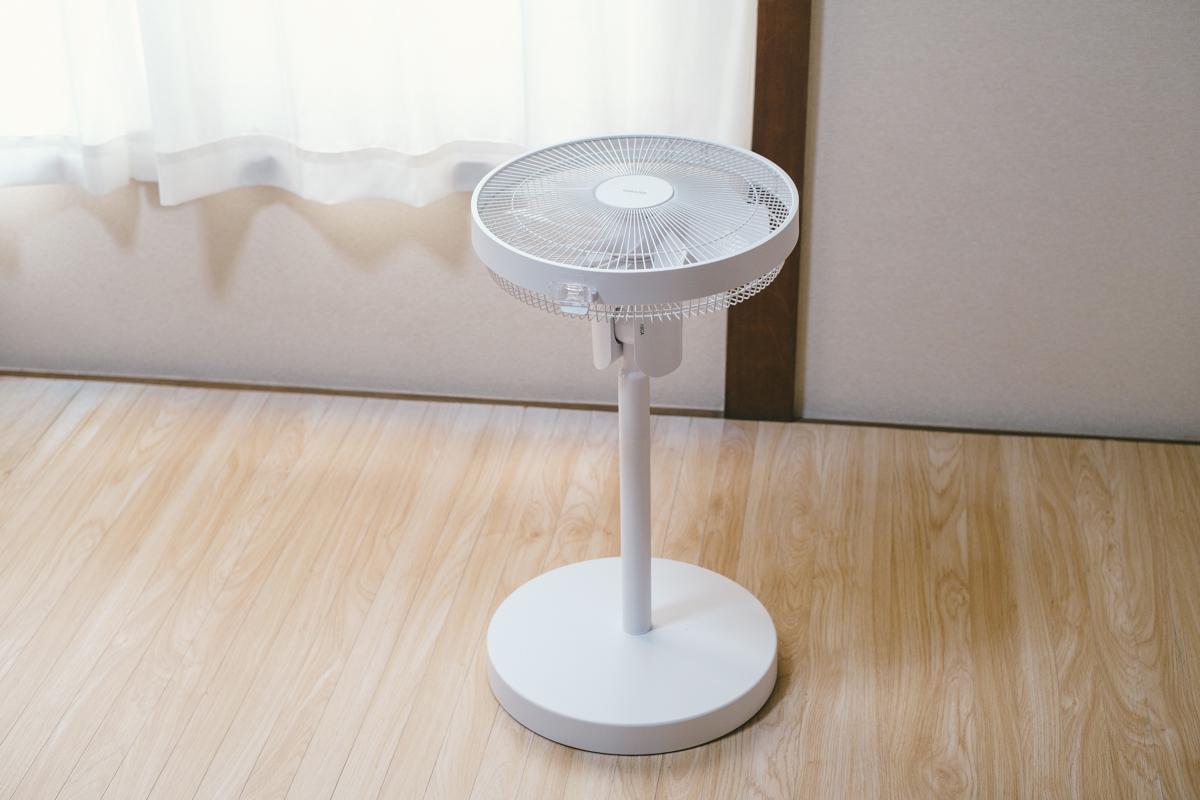 ヤマゼンの｢たためる扇風機｣なら、オフシーズンも邪魔にならない