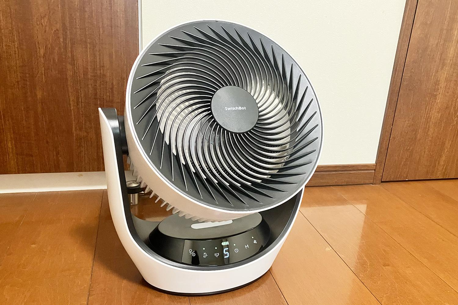 SwitchBotサーキュレーターに買い替え。充電式だから好きな場所で、声