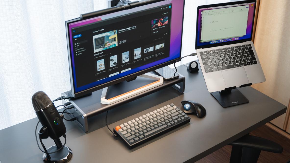 欲しい機能全部入り。Ankerの「12 in 1モニタースタンド」で最高の作業