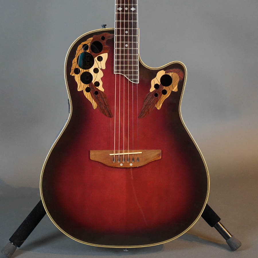 Ovation Celebrity Deluxe CS257 Dark Red Burst w/Case - Used