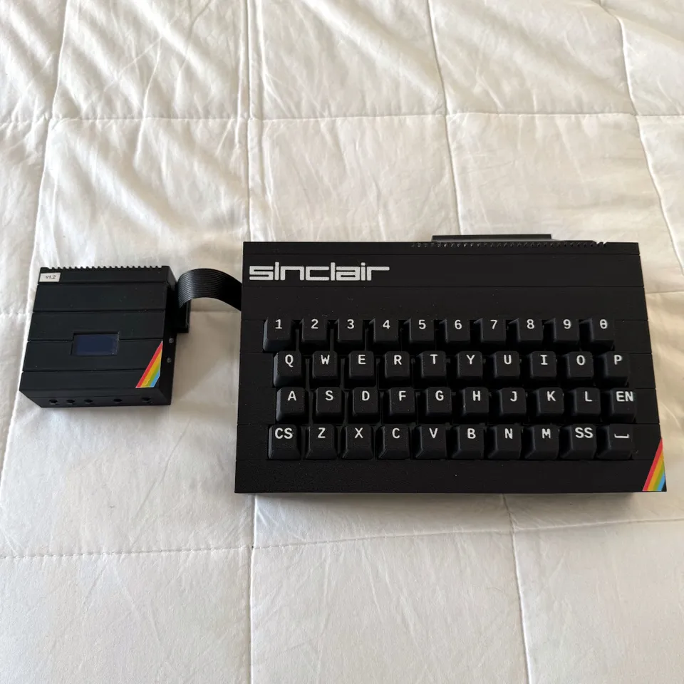Replacement ZX Spectrum 48k Case & Key Caps for Mechanical